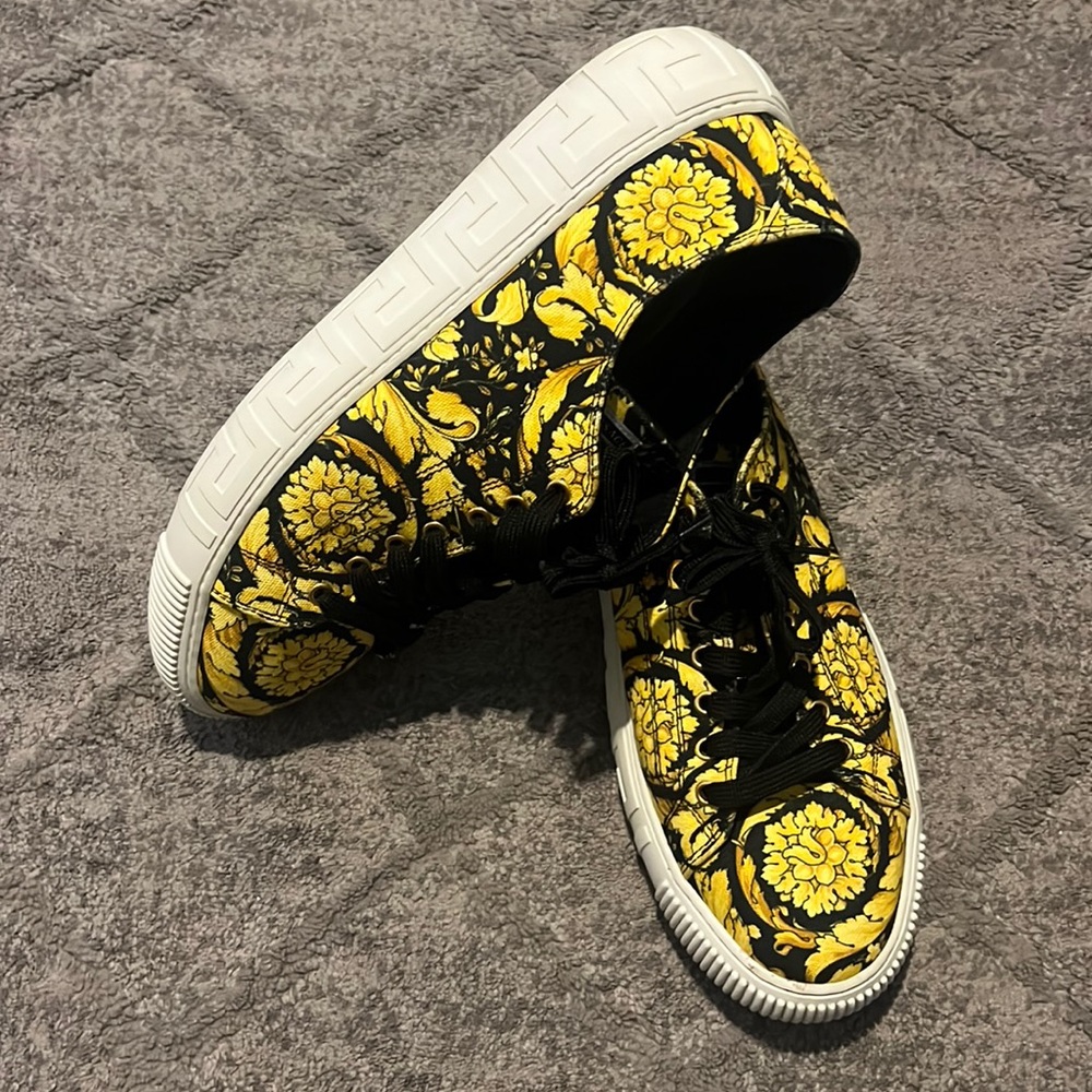Versace Sneakers